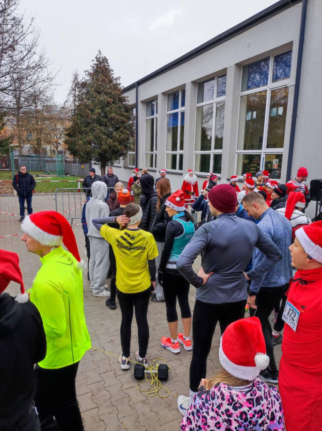 7. Charytatywny Bieg Mikołajkowy z Dwójką w Siedlcach 2025