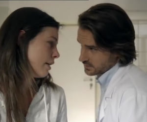 To nie koniec świata 2 sezon odc. 24. Anka (Karolina Gorczyca), Adam Tenczyński (Piotr Stramowski)