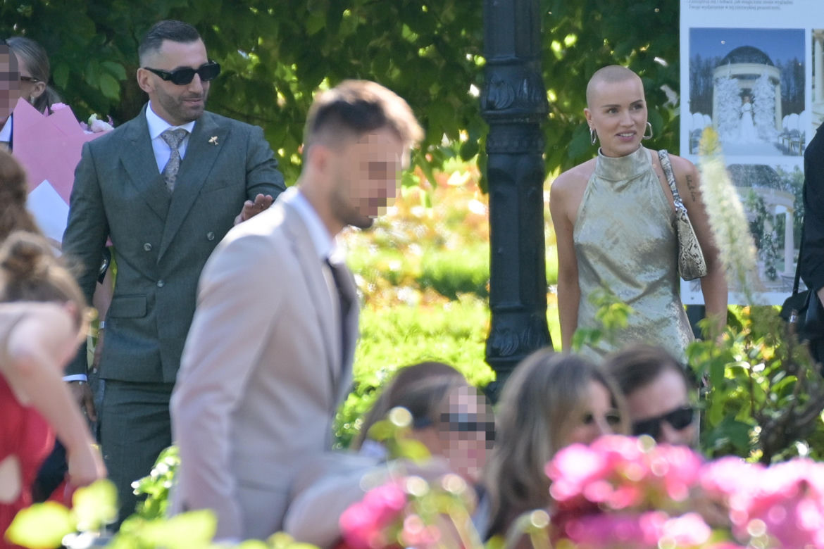 Daria Syta i Igor Grobelny wzięli dziś ślub. Suknia panny młodej wyglądała pięknie!