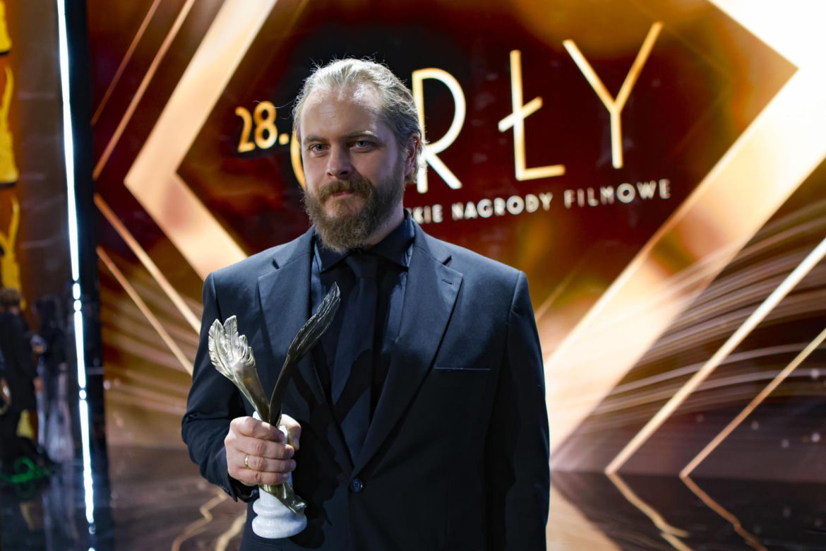 Tomasz Schuchardt kiedyś i dziś. Aktor słynie z metamorfoz, bywa niemal nie do poznania