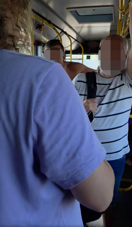 Zenobia broniła Ukrainki w autobusie w Warszawie. Została zaatakowana. „Krew polała się z nosa”