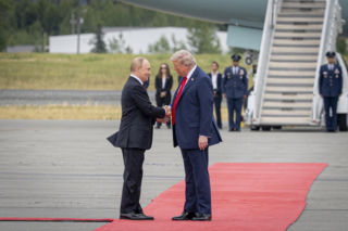 USA wymierzy surowe sankcje na Rosję. Kongresmeni mają dość Trumpa, działają bez jego poparcia