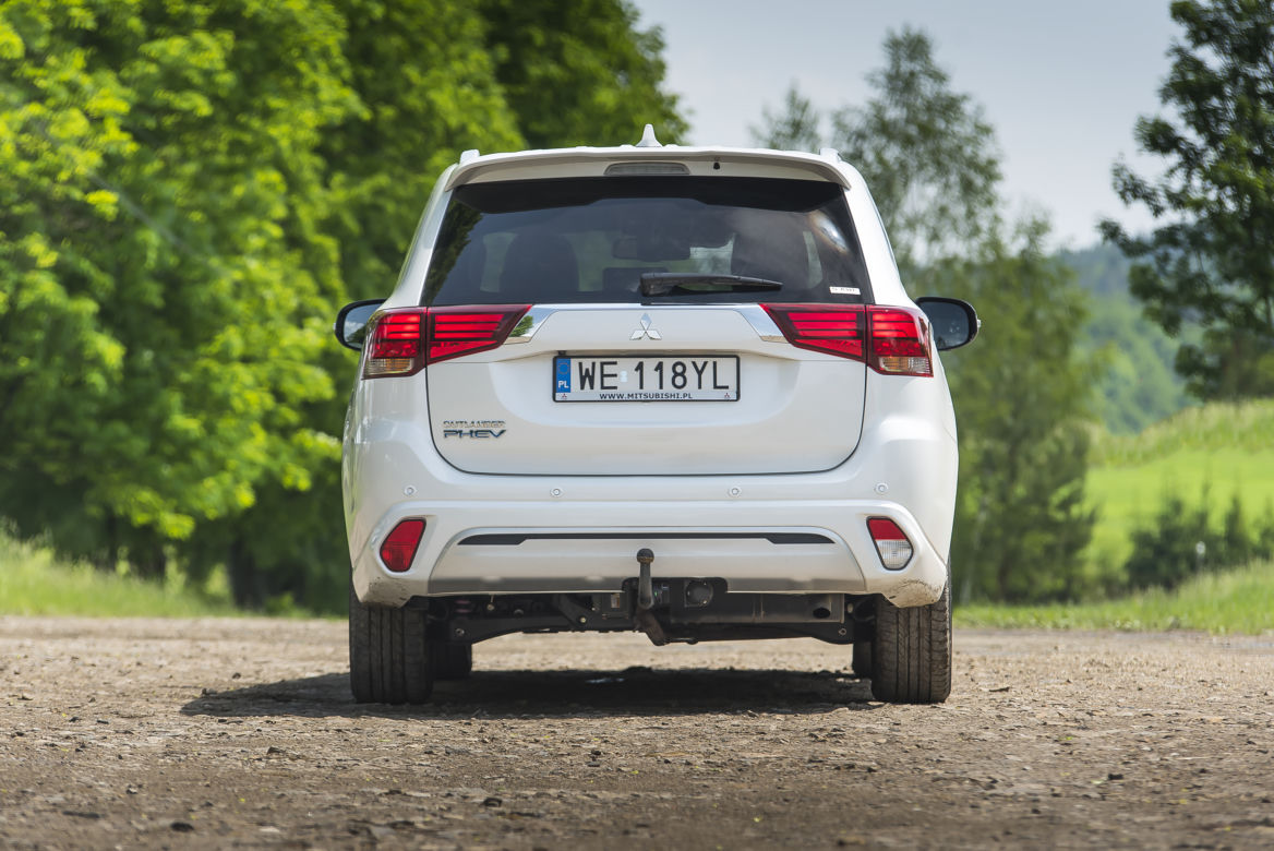 Mitsubishi Outlander PHEV 224 KM Instyle Plus 4WD S-AWC