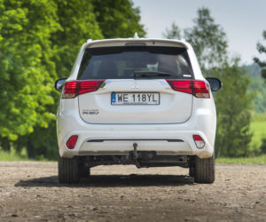 Mitsubishi Outlander PHEV 224 KM Instyle Plus 4WD S-AWC