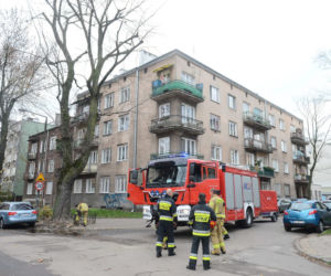 Próba samobójstwa przy ul.Grajewskiej w Warszawie