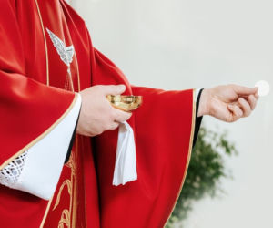 Kard. Krajewski wprowadza rewolucję w łódzkich kościołach. Decyzja nowego metropolity zaskakuje