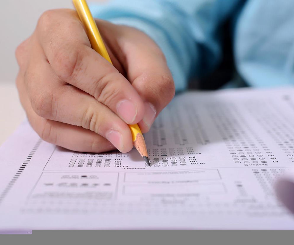 Egzamin ósmoklasisty 2022 MATEMATYKA - co zabrać? Jakie przybory można wziąć?
