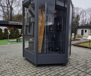 Trumnomat podbija Internet