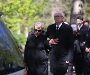 Polacy żegnają Łukasza Litewkę. Kondukt żałobny