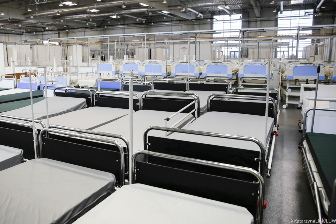 SZPITAL TYMCZASOWY w Targach Lublin. Zdjęcia z 26.11.2020 r.