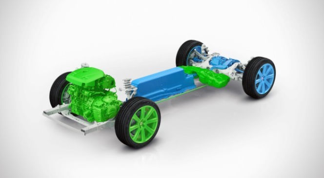 Volvo XC90 T8