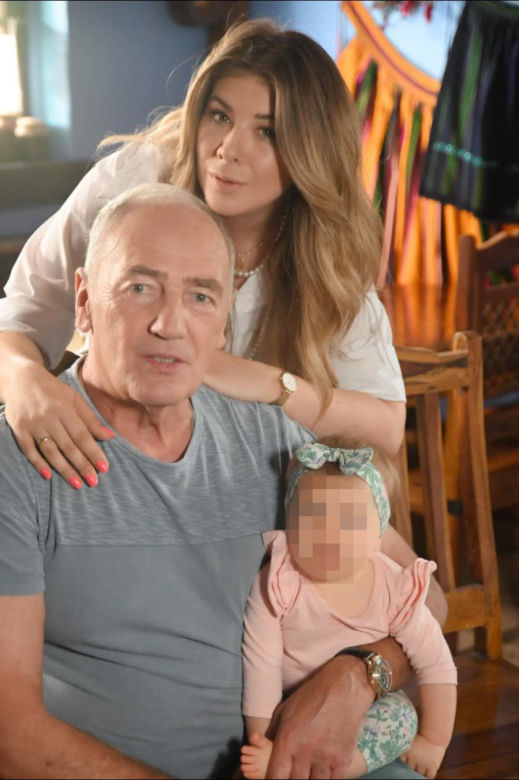 Karol Strasburger z żoną Małgorzatą i córką Laurą