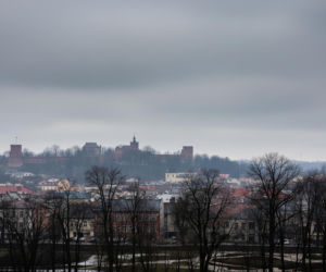 Zamość pod szarym niebem. Czy 07.12.2025 w końcu zobaczymy słońce?