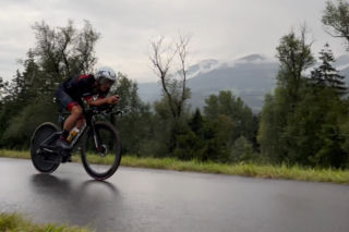 Robert Karaś prowadzi w wyścigu Swiss Ultra Triathlon. To dystans 10-krotnego Ironmana