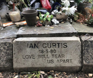 Mroczne proroctwo Iana Curtisa. Stworzył hymn Joy Division, zanim przeczytał książkę J.G. Ballarda