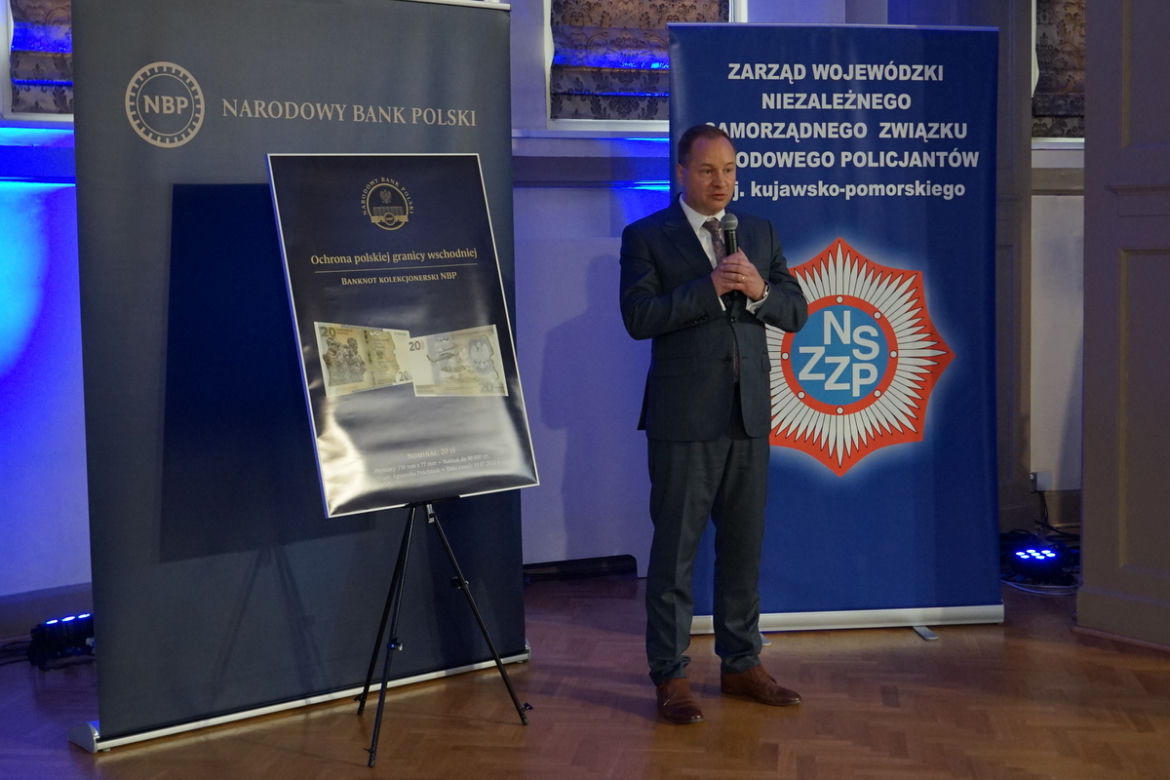 Kryształowe serca dla policjantów z całego regionu