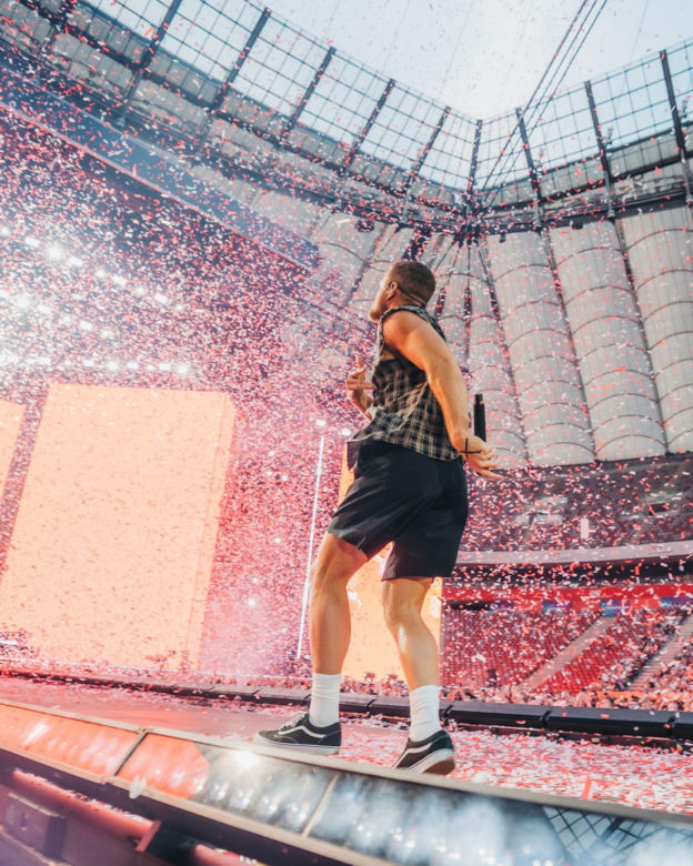 Koncert Imagine Dragons w Warszawie (18.07.2025). Organizatorem koncertu jest Live Nation, a patronem medialnym - Radio ESKA
