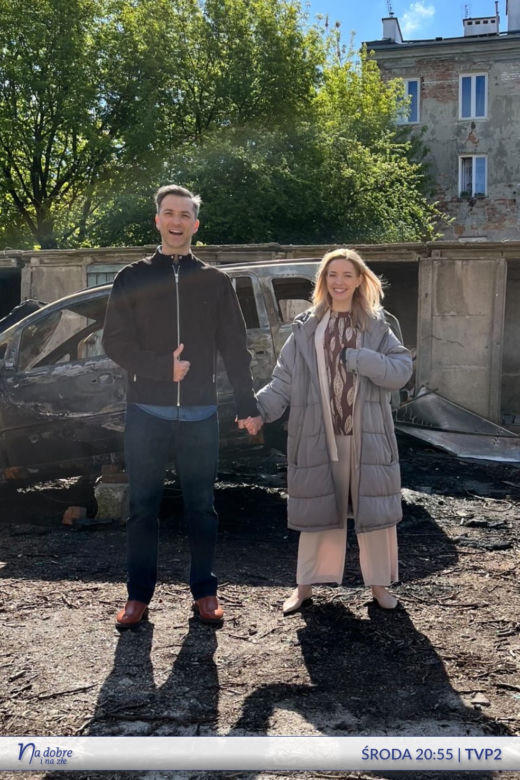 Na dobre i na złe po wakacjach 2023. Paulina Gałązka (Dominika) i Filip Bobek (Marcin) na planie