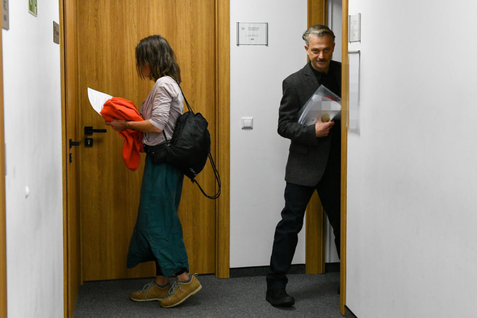 Grzegorz Damięcki i Magdalena Schejbal na spacerze