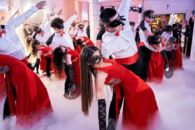 Studniówka siedleckiej Królówki 2026 - walc i polonez