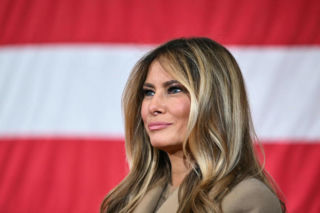Amerykanie wybrali ulubioną pierwszą damę. Melania i Hillary mają powody do wstydu?