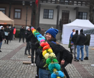 35 metrów i 80 centymetrów liczy palma, która zwyciężyła tegoroczny konkurs palm w Lipnicy Murowanej