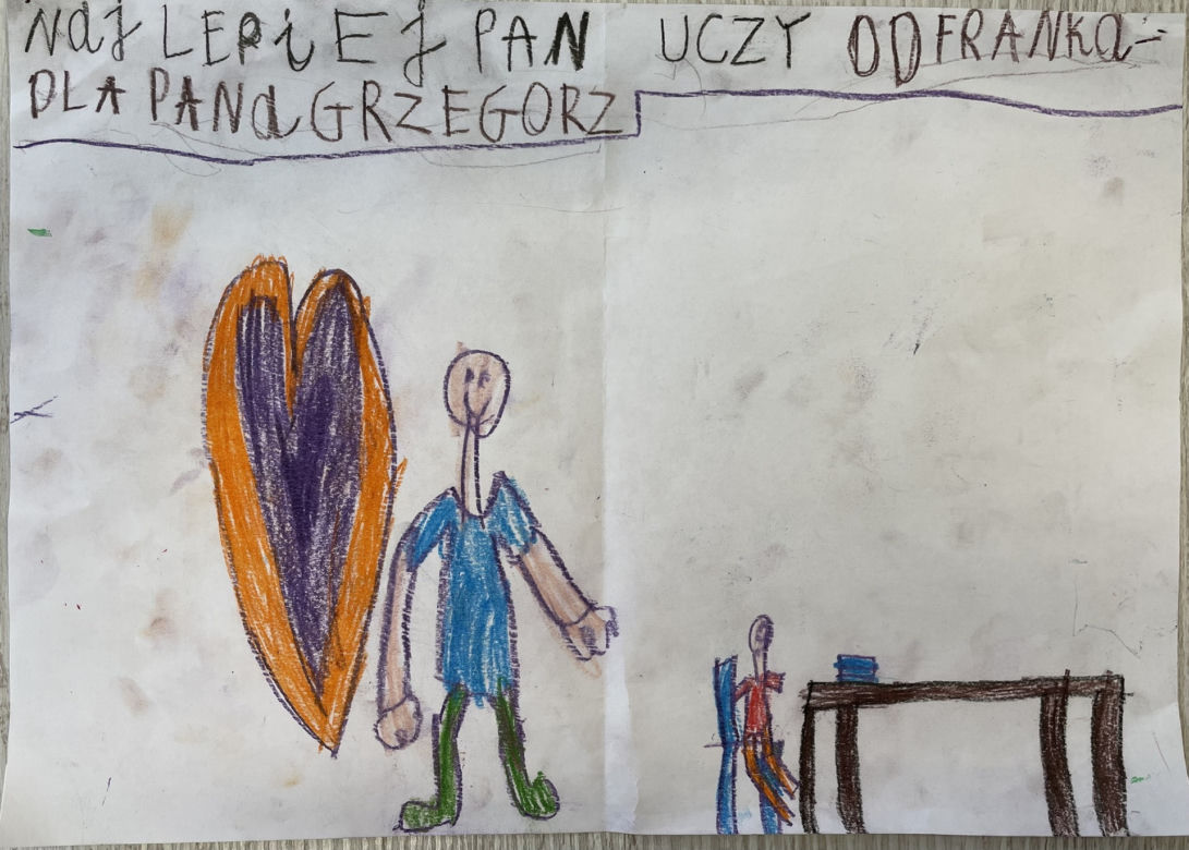 Ksiądz Grzegorz Kramer pokazał rysunki od dzieci, Róża Thun nie wytrzymała