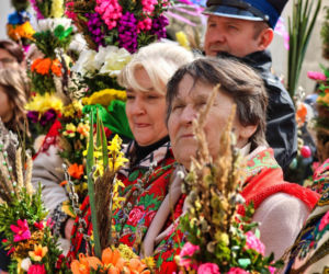 Wielkanocne Palmy w Pińczowie. Rękodzieło, regionalne smaki i rekordy. Zobacz zdjęcia