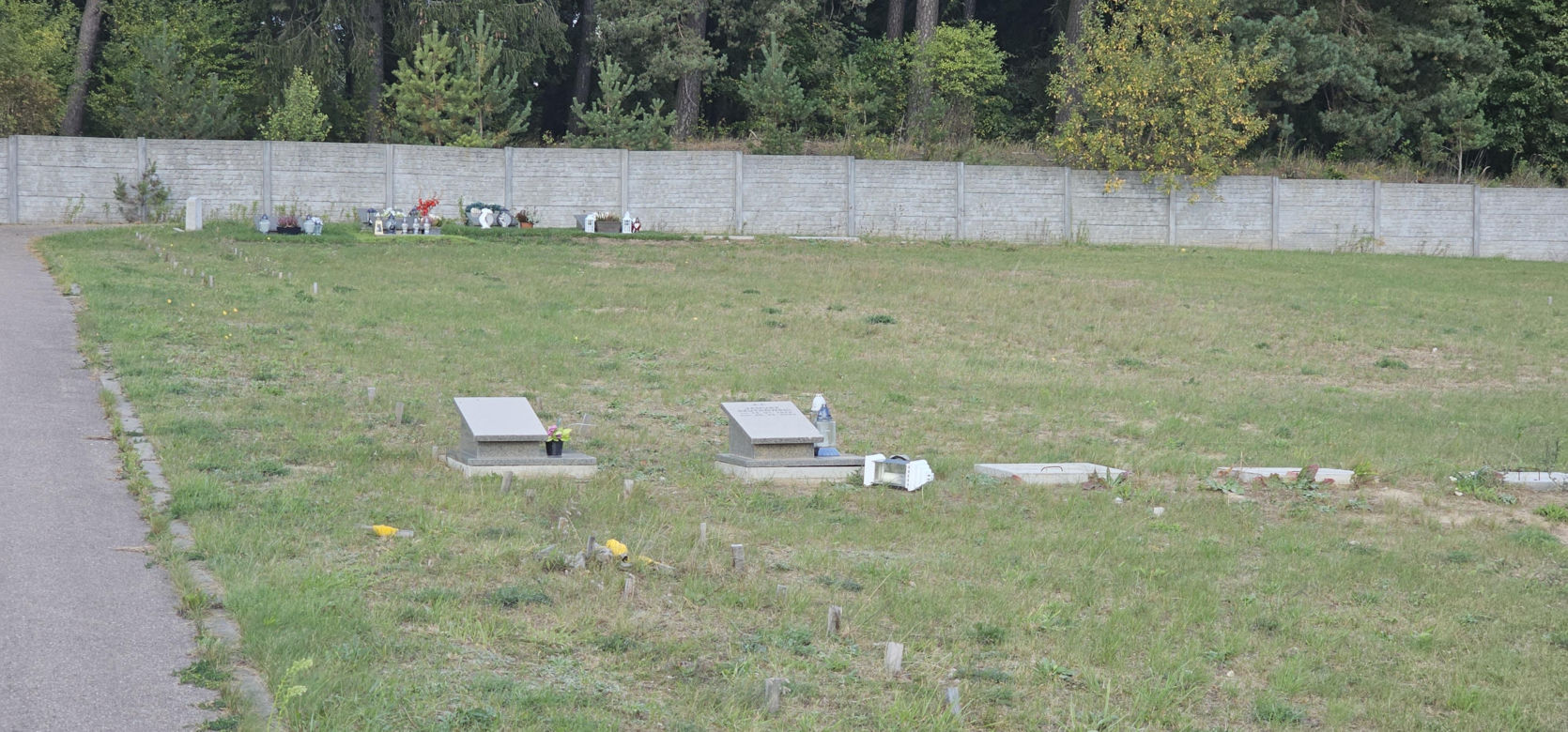 Tak wygląda „amerykański” cmentarz w Dywitach. Ile kosztuje miejsce?