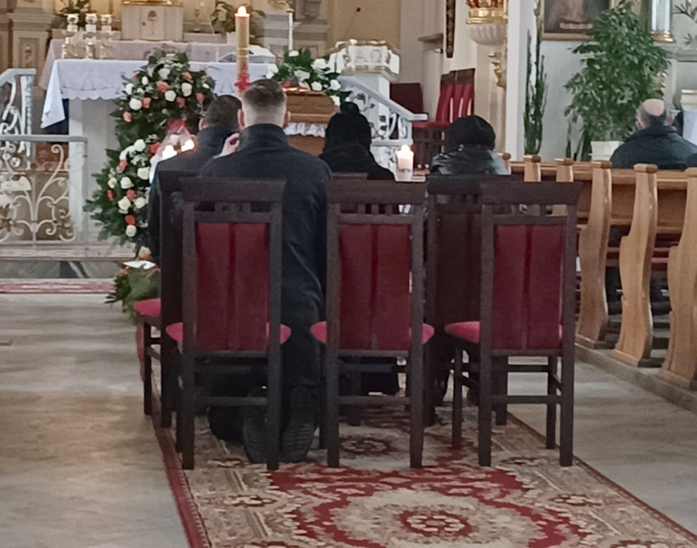 Dramat pod Sokołowem Podlaskim. Wnuk w szale zatłukł dziadka popielniczką