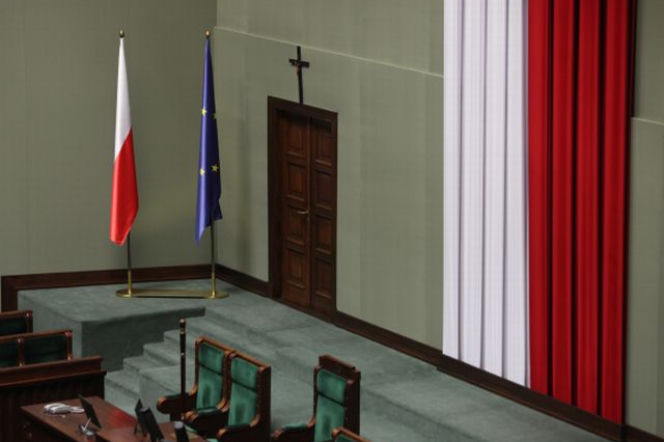 Podwyżka cen alkoholu i papierosów pewna! PiS przegłosował wyższą akcyzę 
