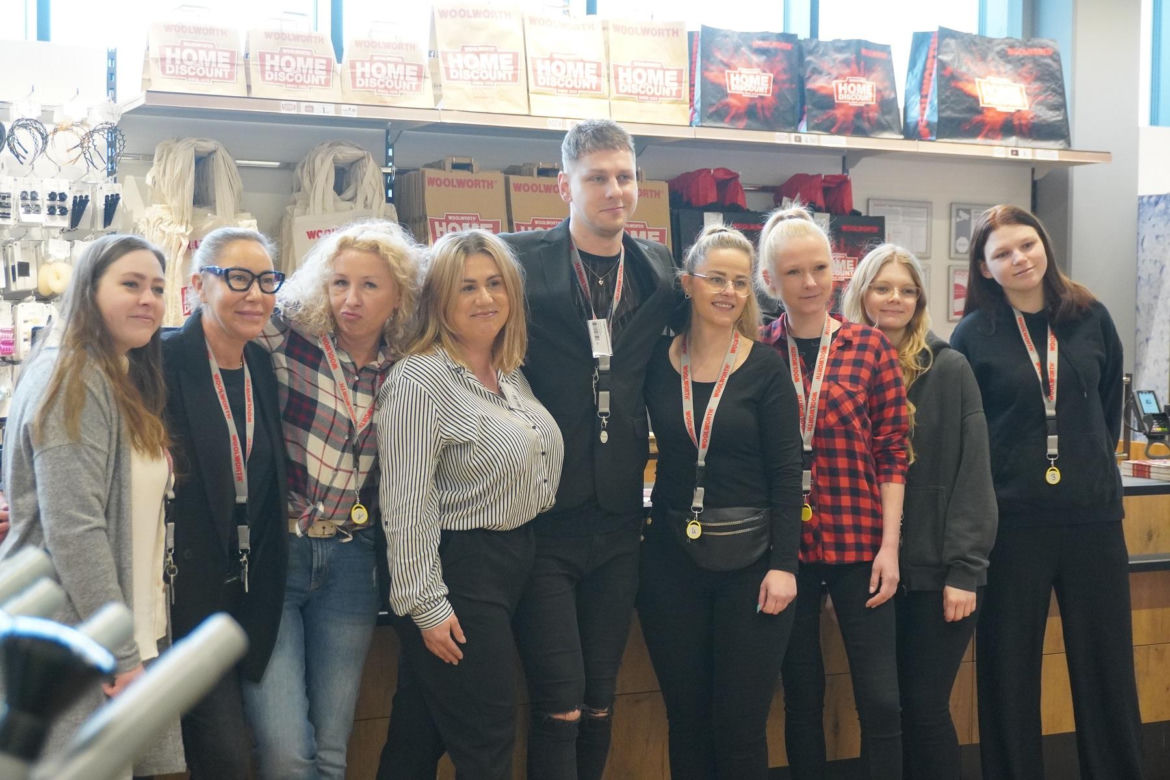 Tłumy na otwarciu Woolworth w Katowicach