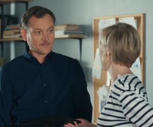 Barwy szczęścia, odcinek 3267. Stefaniak (Paweł Ławrynowicz), Sonia (Weronika Nockowska)