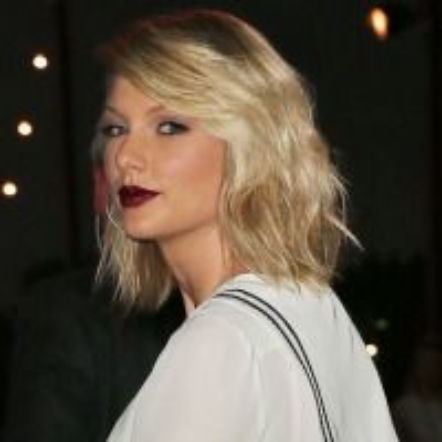 Taylor Swift w serialu 13 powodów - zauważyliście ją? – informacje, premiery teledysków – ESKA.pl