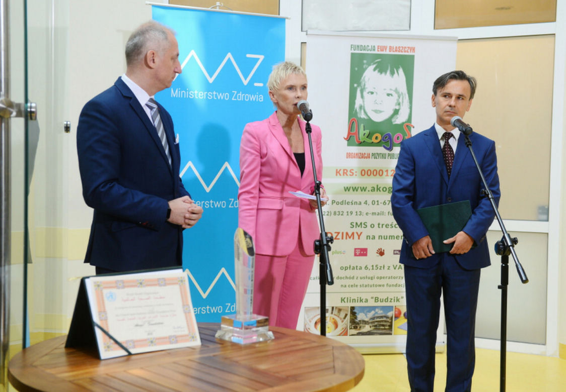 Potwornie smutne doniesienia. Ewa Błaszczyk o stanie zdrowia córki: „Wykorzystaliśmy wszystkie możliwości”