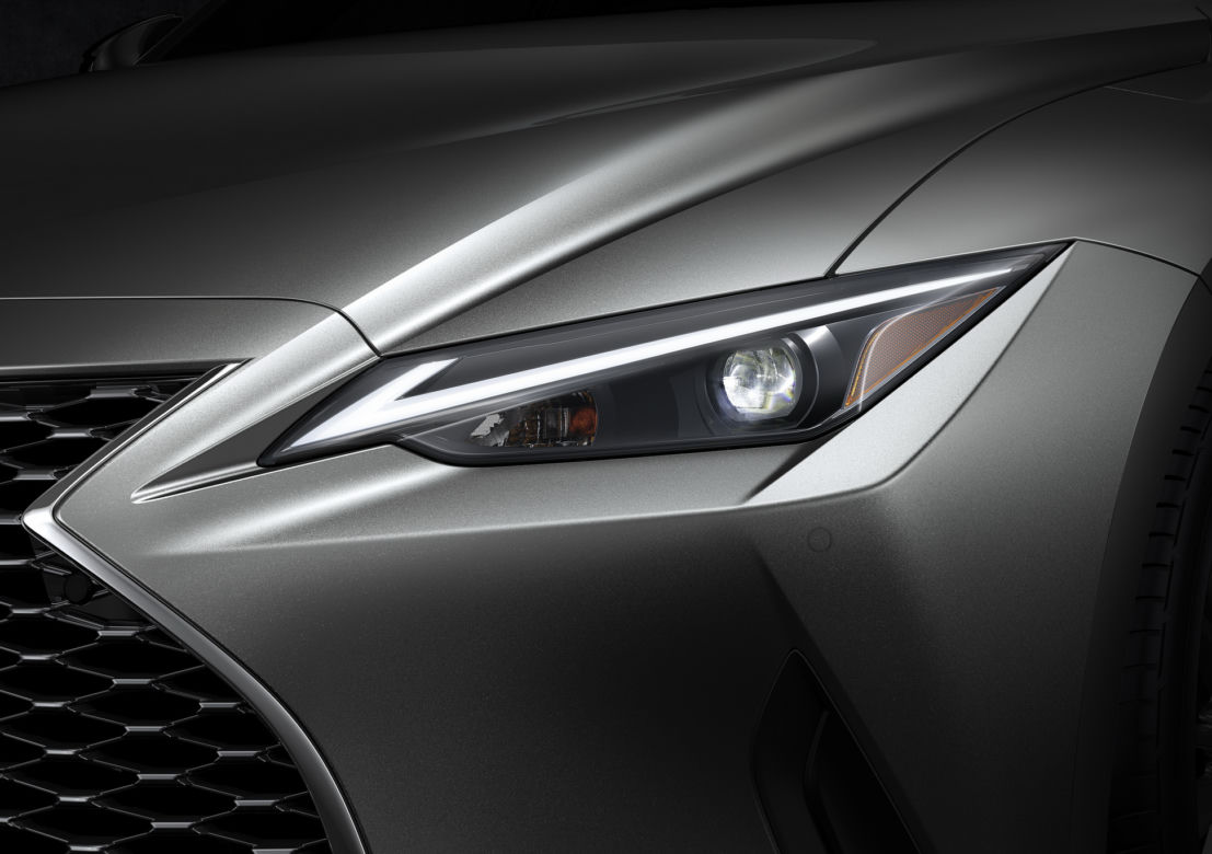 2021 Lexus IS
