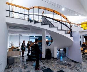 Otwarte po remoncie: Muzeum Plakatu, tło dla plakatu i dla Lanciego