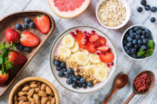 Niedobór wapnia to cichy problem. Te popularne przekąski mogą pomóc zadbać o kości każdego dnia