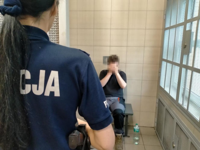 Zatrzymani za udawanie policjantów