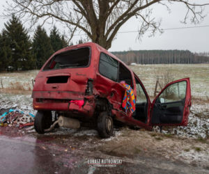 Knyszyn. Zderzenie citroena z peugeotem. Ranne trzy osoby [ZDJĘCIA]