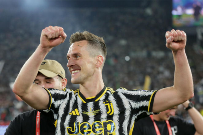 Kapitalny Arkadiusz Milik w sparingu Juventusu. Ośmieszył rywala, potem zaskoczył