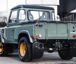 Kahn Design Land Rover Defender Pick Up