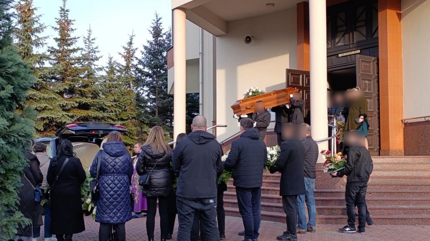 Potworna tragedia w Żaboklikach. Darek ogrodnik utopił się w szambie. Ciało odkryto po trzech dniach