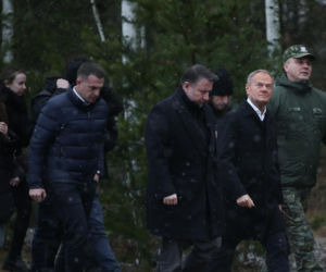 Premier Donald Tusk podziękował służbom na granicy z Białorusią. „Żeby świętować mógł ktoś, ktoś musi czuwać”