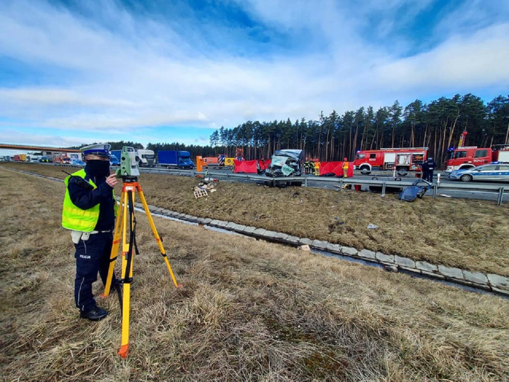 Tragedia w Małopolsce. W koszmarnym wypadku busa zginęły 4 osoby