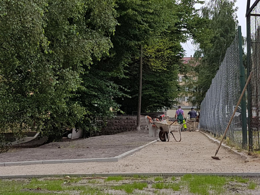 Remont skweru na Niebuszewie na finiszu
