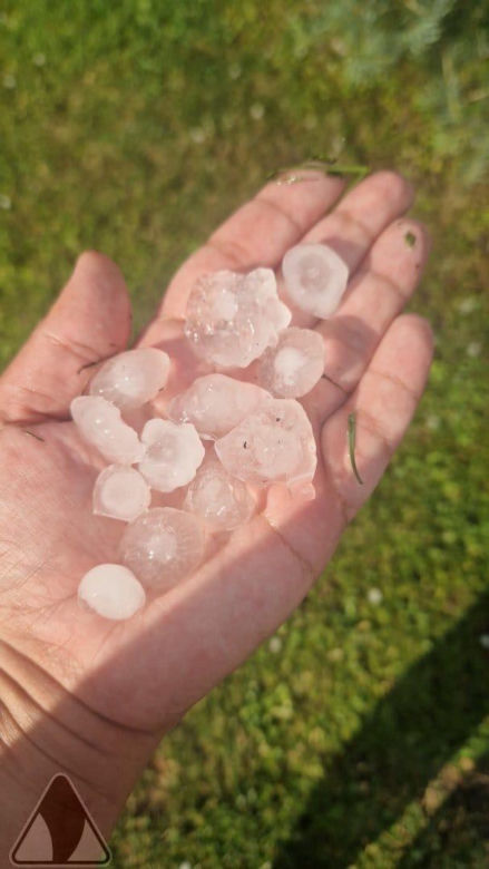 Ogromne gradobicie na Śląsku. Przez województwo przechodzi gwałtowna burza