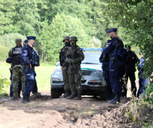 Obozowisko uchodźców na granicy polsko-białoruskiej