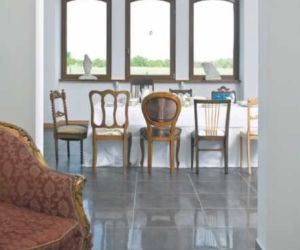Dwie faktury płytek ceramicznych
