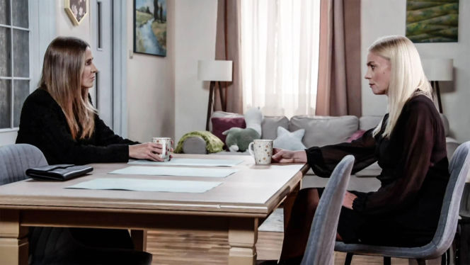 Pierwsza miłość odc. 4120. Marta (Honorata Witańska), Emilka (Anna Ilczuk)